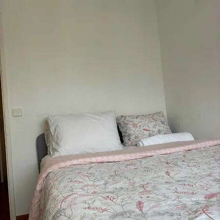 Cozy Corner Near Paris La Defense Grande Arche Guest house *